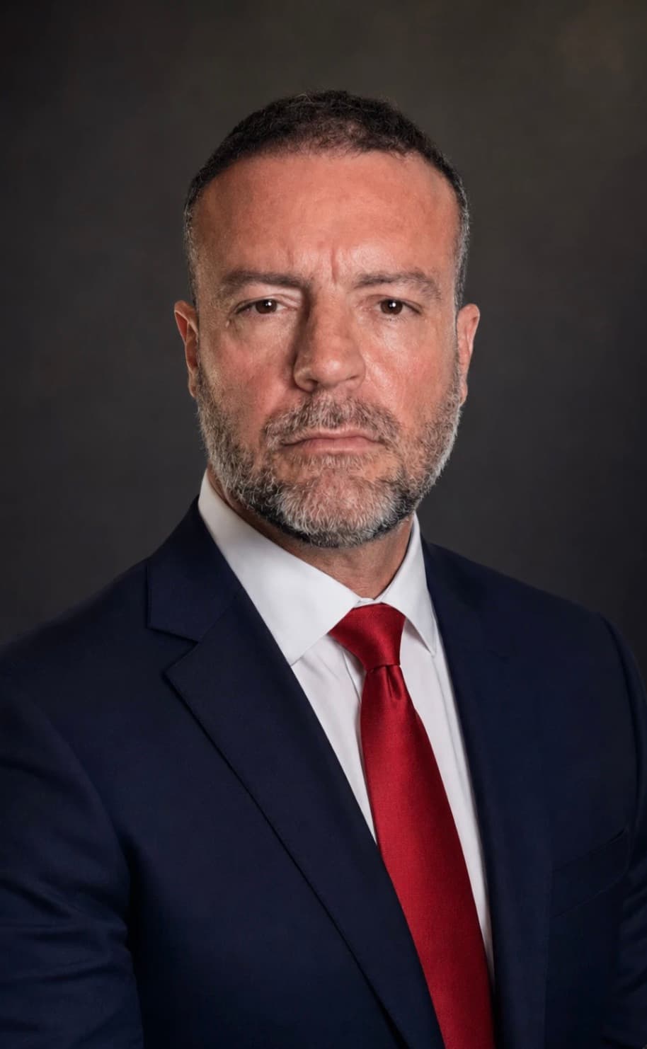 Dr. Rodrigo Maricato Lopes, advogado, em retrato de estúdio